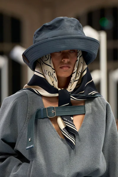 Look 128